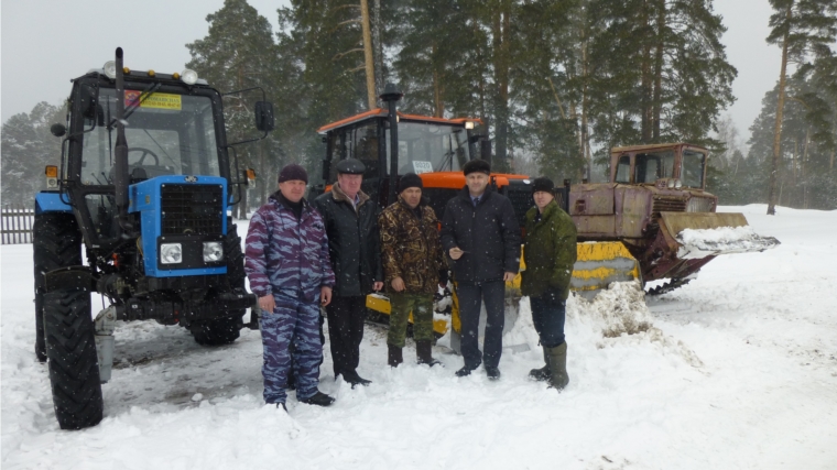 Не исправен поворот - трактор в поле не пойдет!