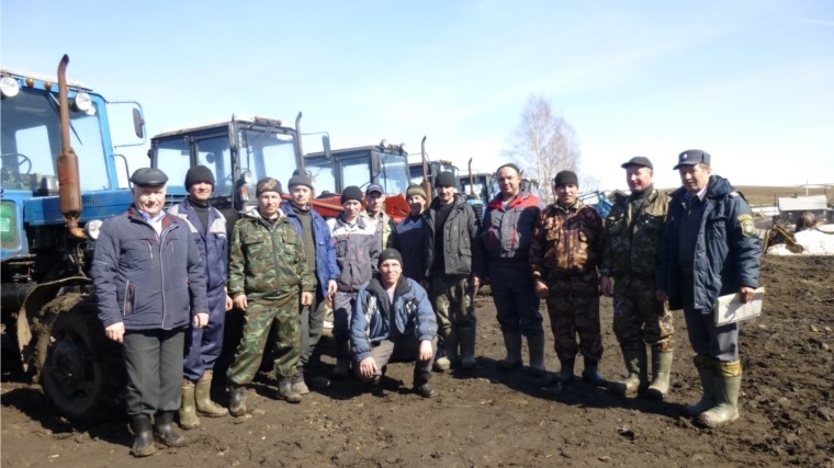 Проведен технический осмотр тракторов и прицепов в СХПК «Асаново»