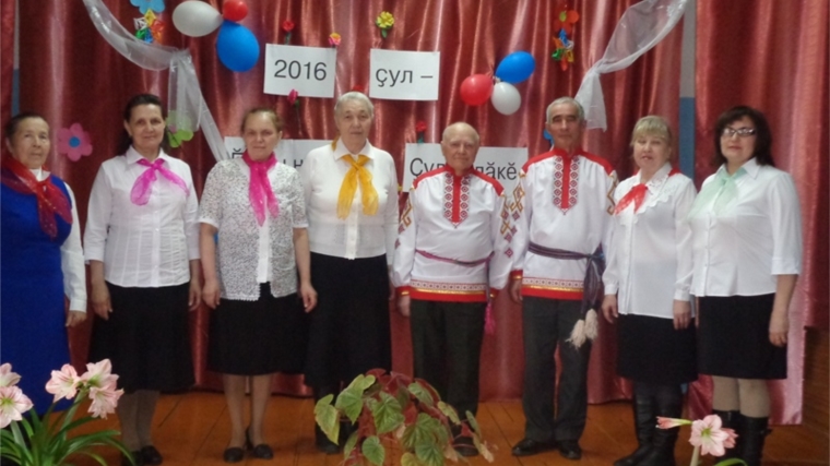 Год человека труда: в Малокамаевском сельском клубе прошло чествование тружеников села
