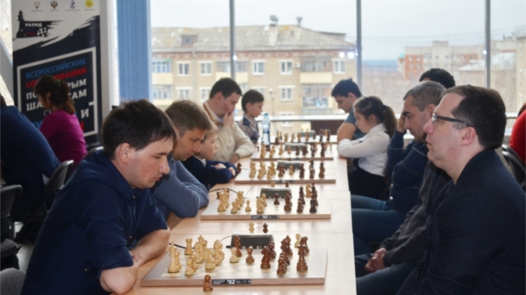 Шахматные баталии в столице Чувашии продолжаются