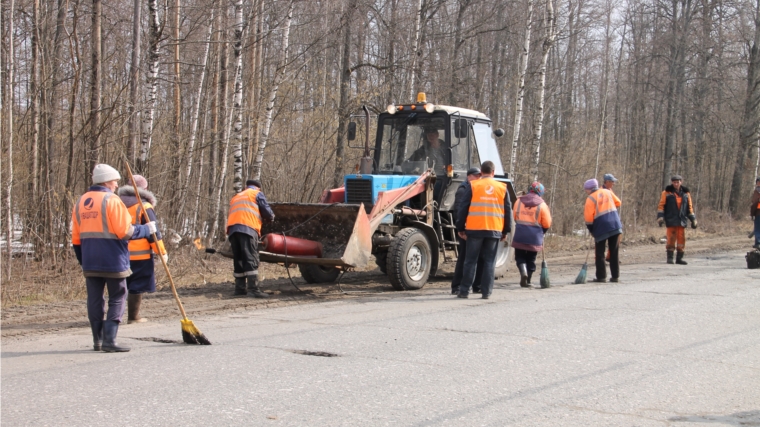 На территории Шумерлинского района продолжается ремонт дорог