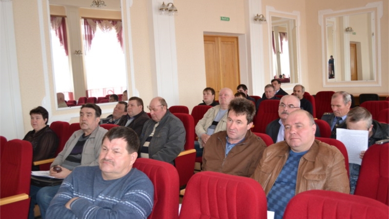Вопросы готовности к весенне-полевым работам обсуждены с руководителями сельскохозяйственных предприятий Порецкого района