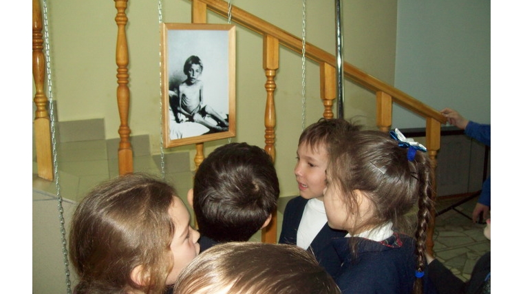 Выставка «Война и дети», посвященная 71-ой годовщине со Дня Великой Победы