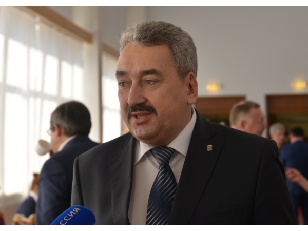 Комментарий Леонида Черкесова к отчету Главы Чувашии Михаила Игнатьева о результатах деятельности Кабинета Министров за 2015 год