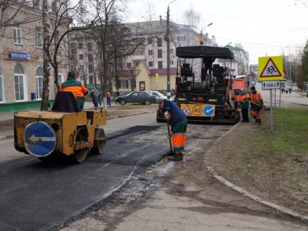 В Чебоксарах начинается ямочный ремонт дорог ("Чебоксары.ру")