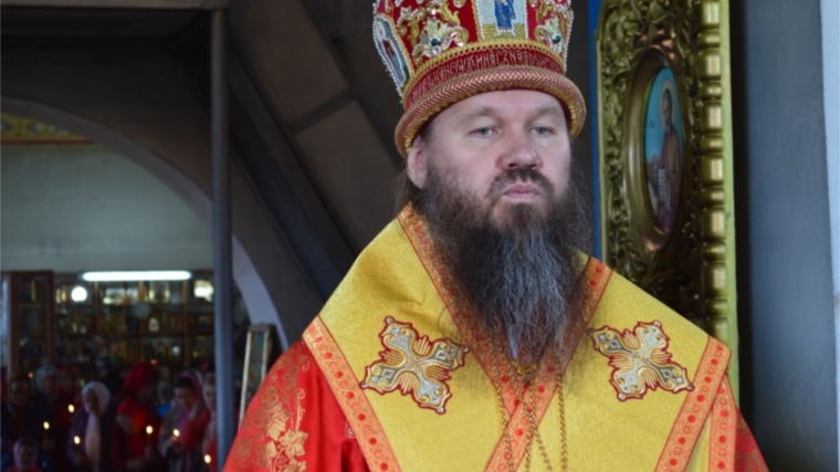 В праздник Светлого Христова Воскресения Преосвященнейший Стефан, епископ Канашский и Янтиковский возглавил торжественное богослужение в храме святителя Николая города Канаш