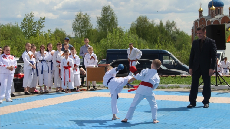 В Новочебоксарске состоялся спортивный фестиваль карате, посвященный 71-ой годовщине Победы