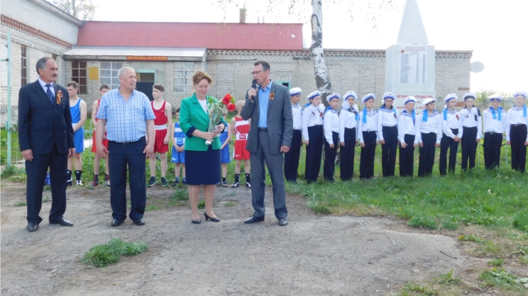 Показательные выступления по боксу в д.Кумбалы