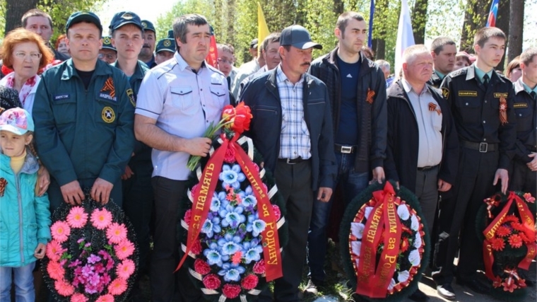 Участие работников ветеринарной службы Аликовского района на торжественном митинге, посвященном 71-й годовщине Победы