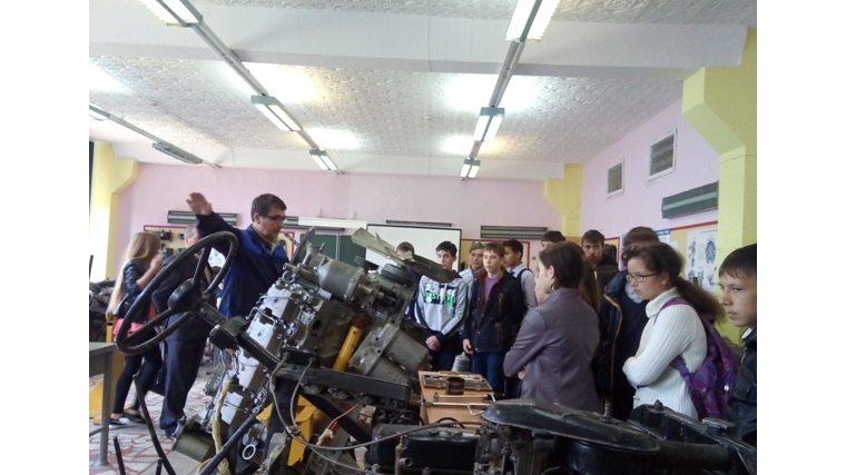Профориентационная экскурсия учащихся Ходарской средней школы