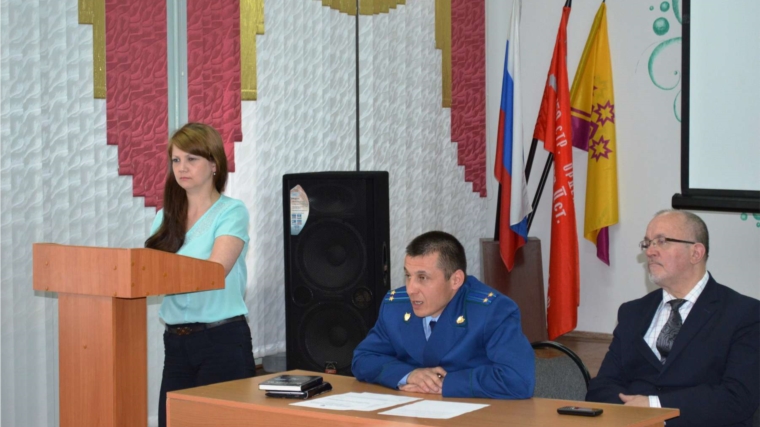 В Канаше проводятся мероприятия по повышению электорально-правовой культуры студентов