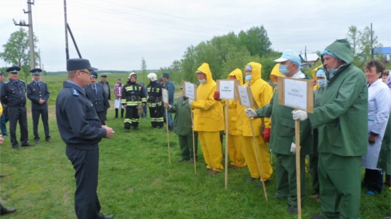 В Вурнарском районе прошли командно-штабные учения по ликвидации ящура