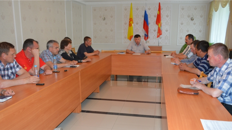 Состоялось очередное совещание с руководителями сельхозпредприятий Красноармейского района