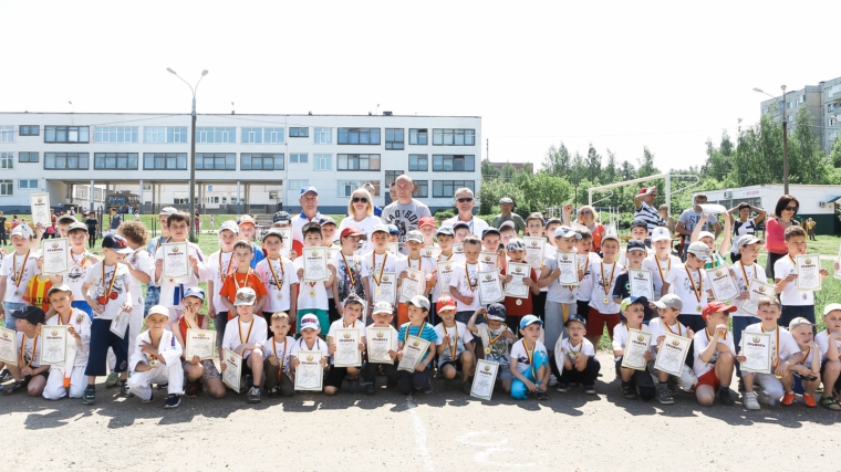 В преддверии Международного дня защиты детей в Московском районе г. Чебоксары состоялся праздник спорта и дзюдо «Спортивная семья–2016»