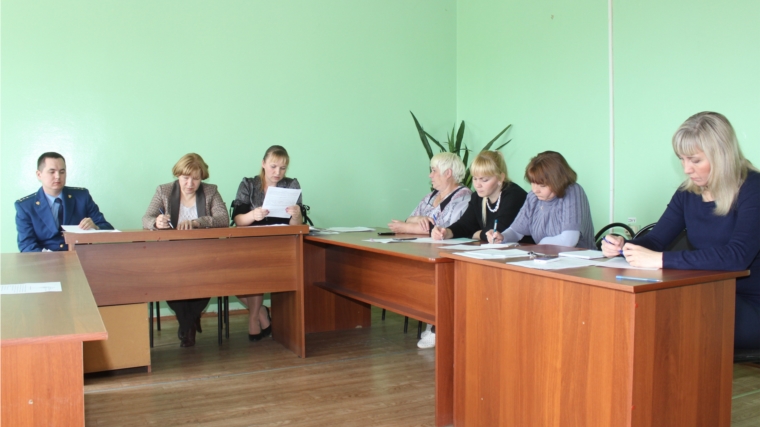 Состояние детского дорожно-транспортного травматизма в г. Канаш обсудили на очередной Комиссии по делам несовершеннолетних и защите их прав