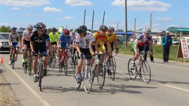 Урмары приняли чемпионат и первенство Чувашии по велоспорту-шоссе