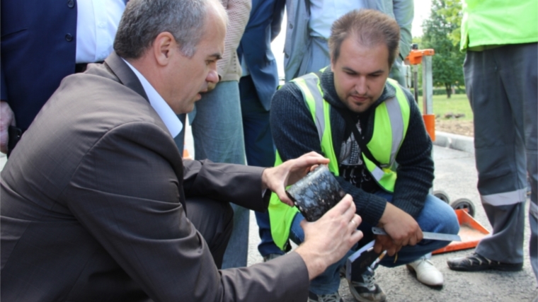 Качество ремонта городских дорог - на контроле главы администрации Алексея Ладыкова