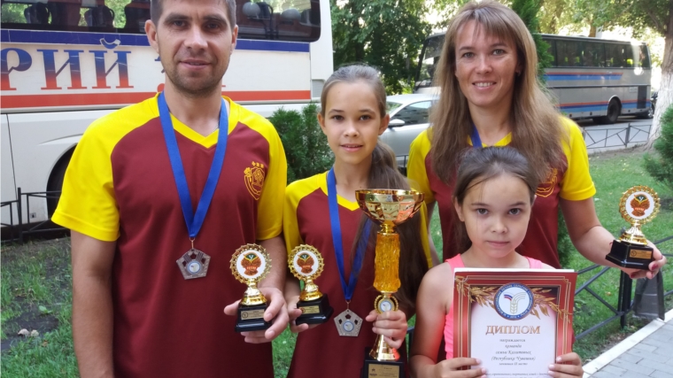 Спортивная семья Калитовых из Чувашии стала серебряным призёром Всероссийских летних сельских спортивных игр
