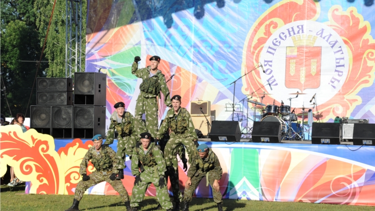 _В ходе празднования Дня города Алатыря силу и ловкость продемонстрировали воспитанники военно-патриотического клуба «Ушаковцы»