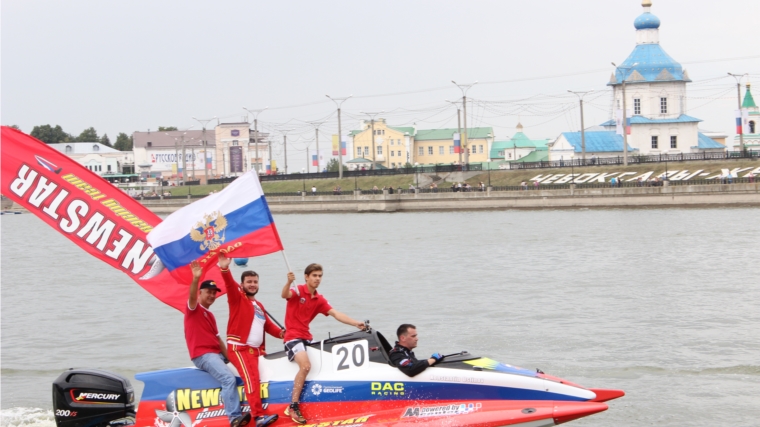 Гонщики на болидах в День города Чебоксары трижды выступят на чебоксарском заливе
