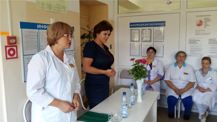 Руководитель Минздрава Чувашии провела встречи с трудовыми коллективами лечебных учреждений Новочебоксарска