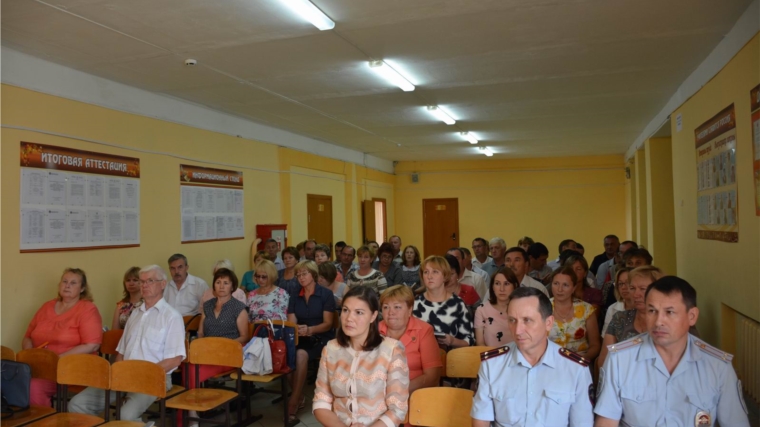 В центре внимания - вопросы обеспечения безопасности в образовательных учреждениях