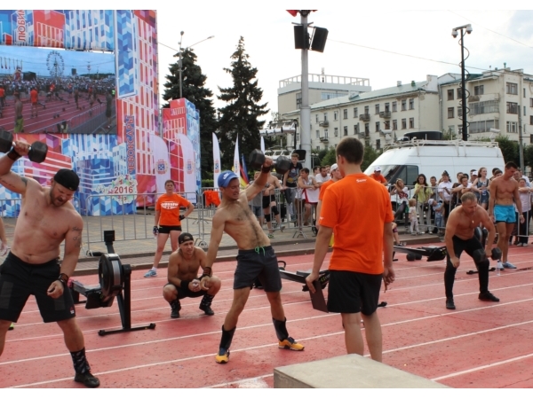 В Чебоксарах прошел открытый командный чемпионат по кроссфиту ("Чебоксары.ру")