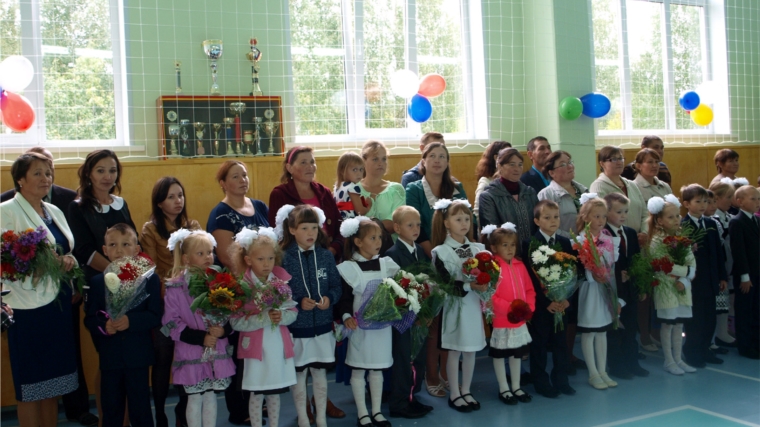 В День знаний в Большевыльской школе открыт обновленный спортивный зал