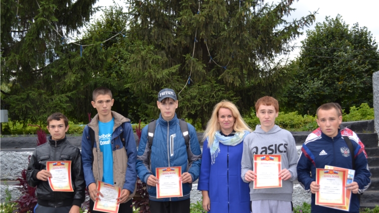 В городе Канаше стартовала программа проведения легкоатлетических пробегов, посвященных солидарности в борьбе с терроризмом. Канашский строительный техникум