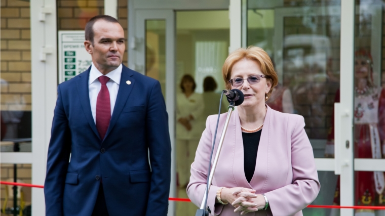 Министр здравоохранения РФ Вероника Скворцова приняла участие в открытии новой поликлиники в микрорайоне Альгешево г. Чебоксары