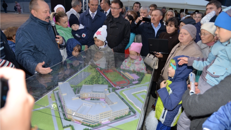 В микрорайоне «Волжский - 3» состоялась презентация проектов строительства социально значимых объектов столицы республики