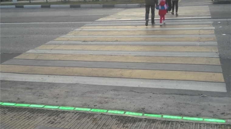 В Чебоксарах пешеходные «зебры» оснащают световыми лучами