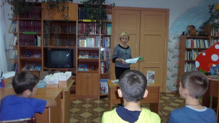 В рамках Года человека труда в Чувашской Республике в детской библиотеке города Шумерли прошла встреча-диалог «Человек своего дела»