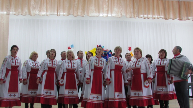Коллектив Большеатменской школы защитит честь района на кустовом этапе конкурса учительских хоров