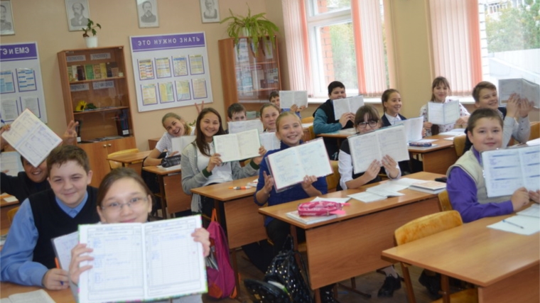 г. Шумерля: 80 пятерок к юбилею любимой школы