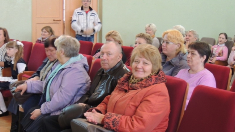 В Центре детского творчества города Шумерли чествовали работников «серебряного» возраста