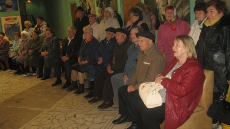 В Шумерле прошел общегородской праздник для «умудренных» жизненным опытом горожан