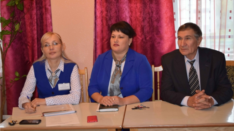 В бюджетном учреждении Чувашской Республики «Канашский комплексный центр социального обслуживания населения» Министерства труда и социальной защиты Чувашской Республики состоялось заседание Попечительского совета