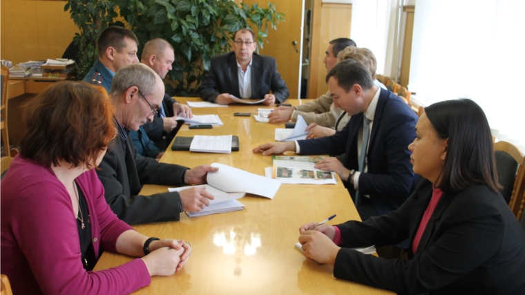 В Шумерлинском районе обсудили актуальные вопросы Единого информационного дня