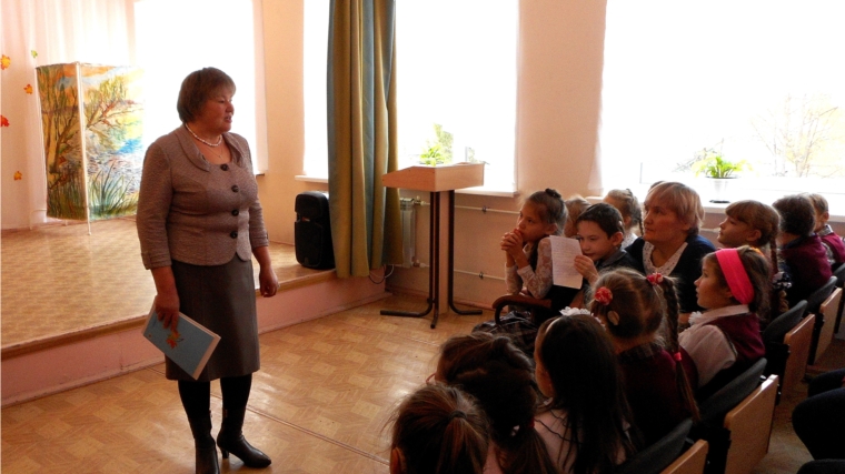 Состоялась встреча поэтессы Раисы Воробьевой с учащимися
