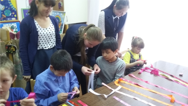 В рамках республиканской акции «Дети – детям» воспитанники СОШ №2 провели мастер-класс