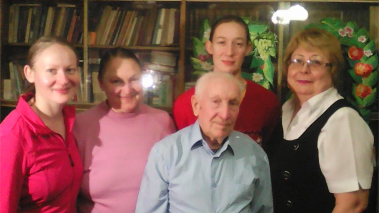 г. Канаш: 90-летний юбилей отметил участник Великой Отечественной войны Царев Николай Прокофьевич