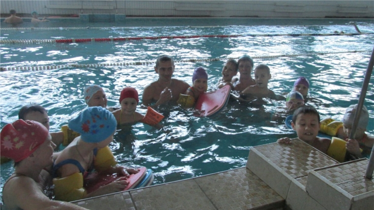 День здоровья стемасские и восходские школьники провели в бассейне