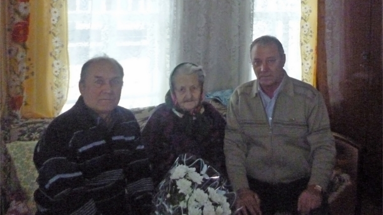 90- летний юбилей отметила долгожительница села Чуварлеи Ермакова Валентина Ивановна