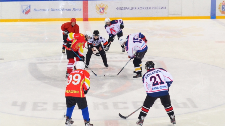 Хоккейная дружина Правительства Чувашии продолжила товарищеские матчи с командами-участницами первенства республики
