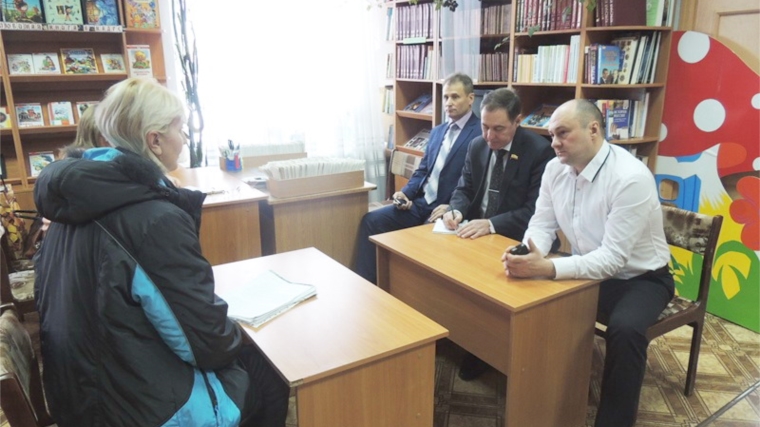 Депутат Госсовета Чувашии Л.Г. Лукин в Шумерле провел прием граждан по личным вопросам