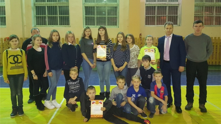 Всероссийский проект «Мини-футбол в школу» в Шумерле набирает обороты