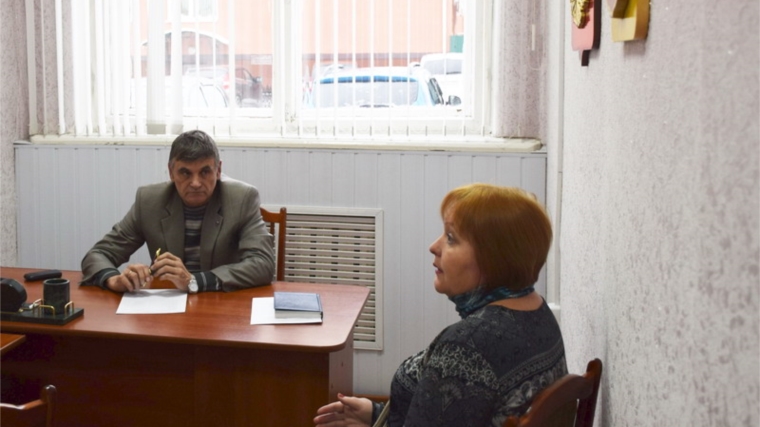 Глава администрации города Шумерли провел прием граждан по личным вопросам