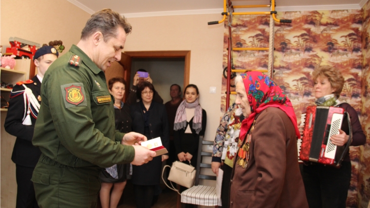 В Новочебоксарске поздравили с 75-ой годовщиной участников битвы за Москву