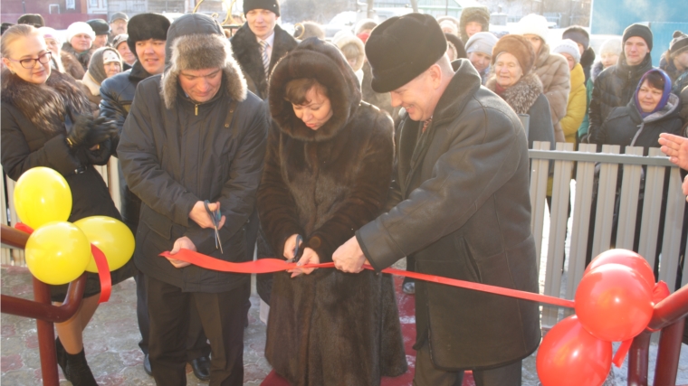 В Шемуршинском районе открыли первый модульный фельдшерско-акушерский пункт